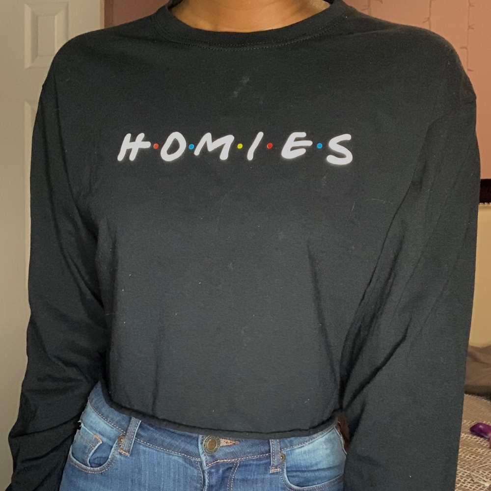 Black graphic ‘homies’ crop top Longsleeve M